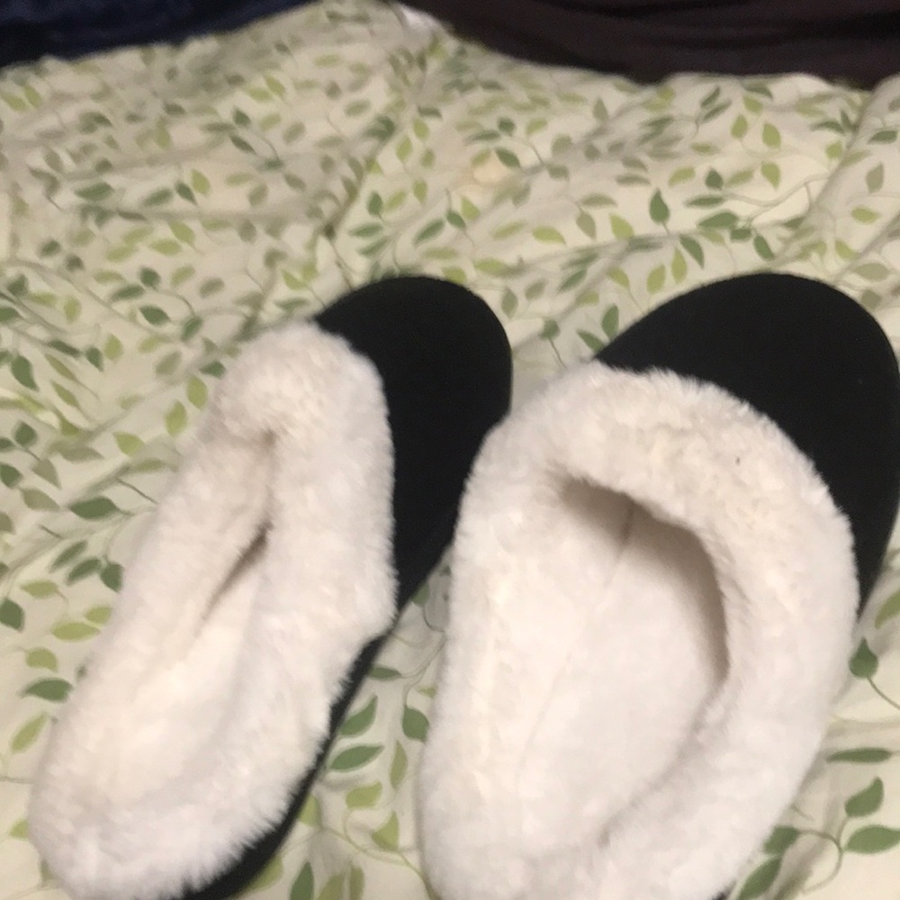 Slippers never worn black with white fur lining hard soles for outside